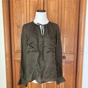 BCBGMAXAZRIA Green Animal Print Silk Blend Blouse, Size XXS